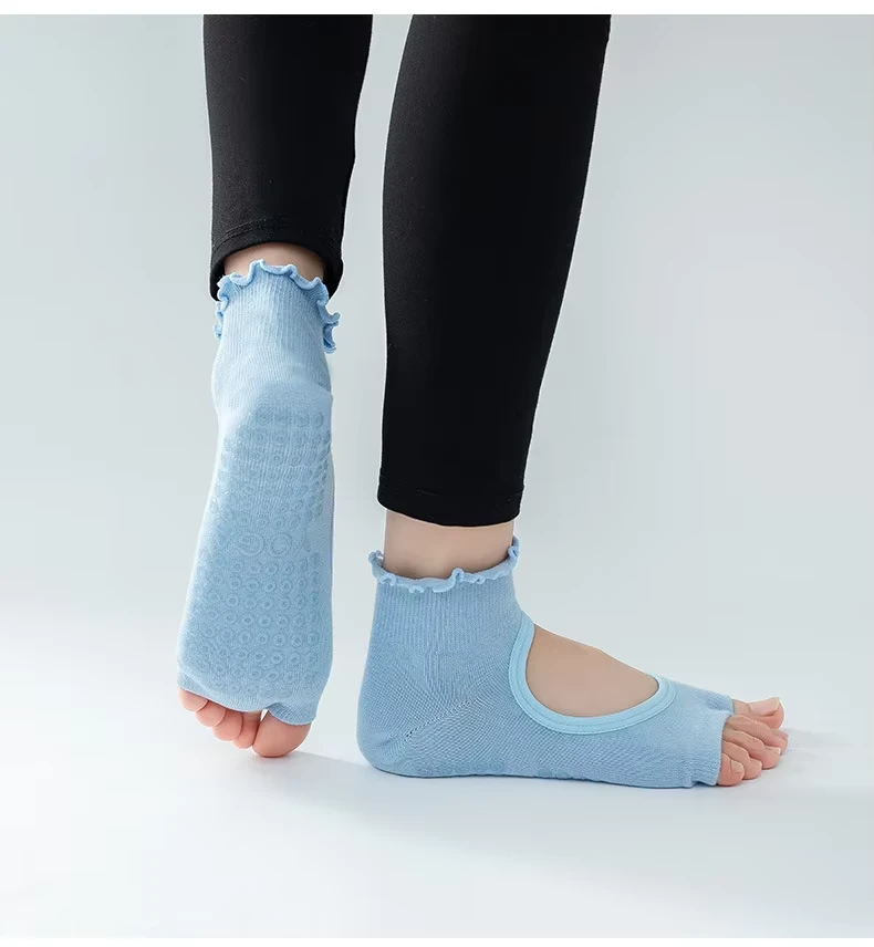 Non Slip Ankle Plain Anti Slip Yoga Grippy Socks high quality